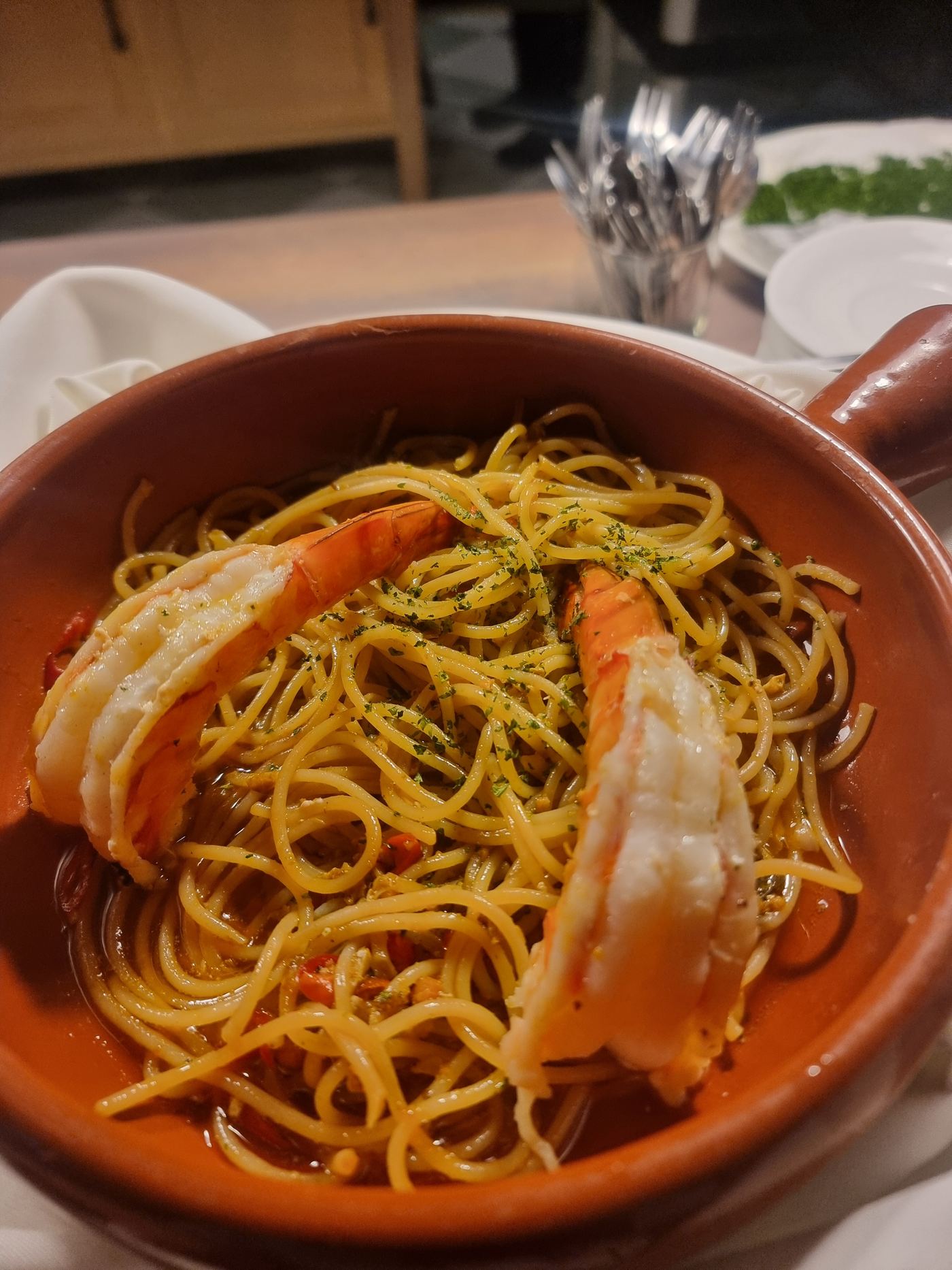 Spaghetti Talangka with Prawns